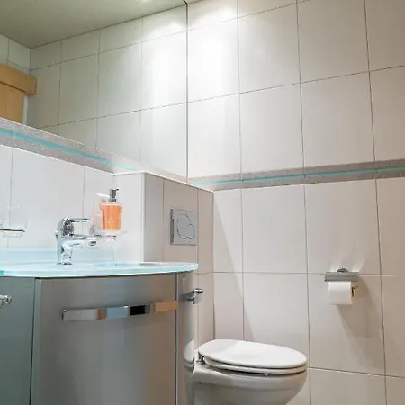 شقة Vrony By Walliserhof *